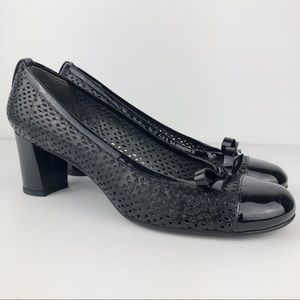 STUART WEITZMAN Perforated Leather Pumps Black 7.5